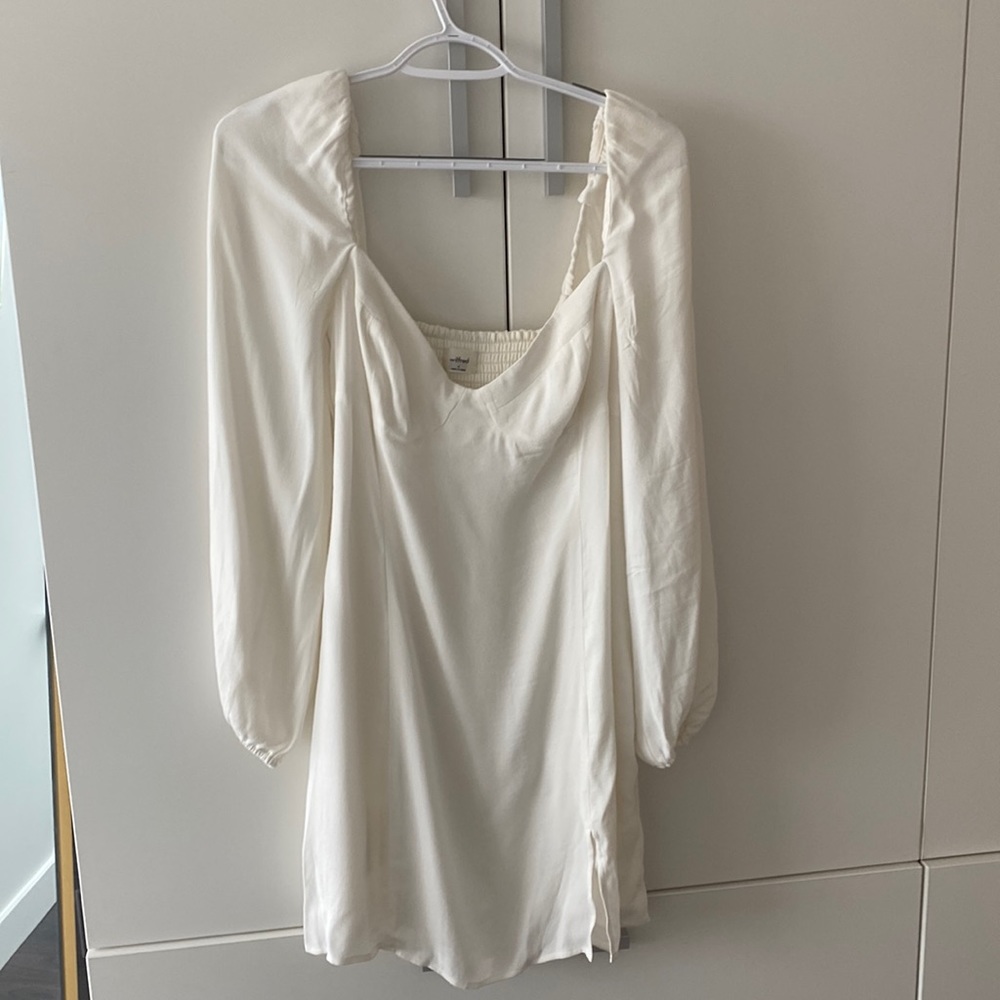 Novella dress